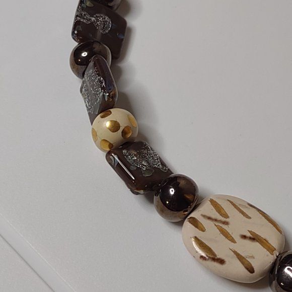 19.5 Inch Glass And Ceramic Bead Necklace - Picture 9 of 11